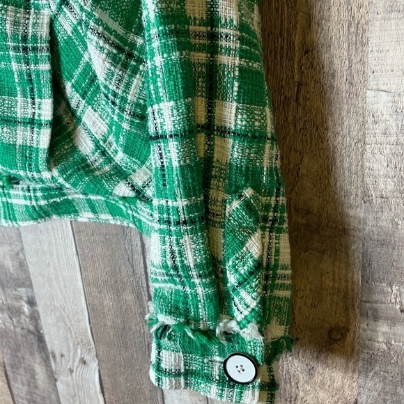 Cabi Women's Sophia Green Plaid Tweed Button Up Library Jacket Style #5653 - Picture 10 of 13